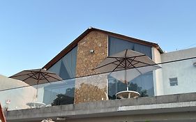Villa Suica, Chale Mezanino
